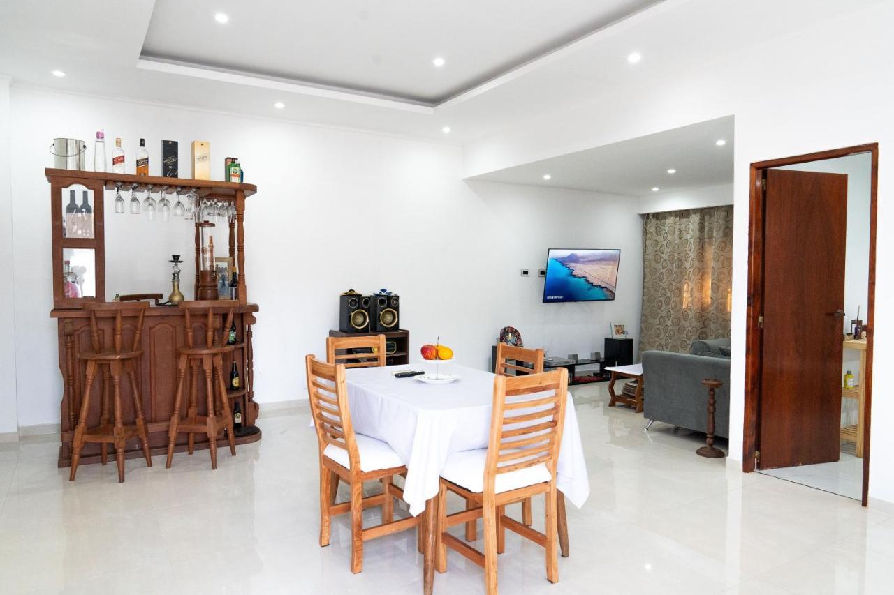 Departamento En Ezeiza Apartment Буенос Айрес Екстериор снимка